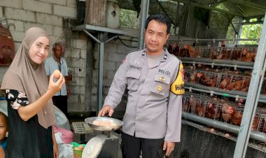 Polsek-Gedangan-Tinjau-Peternakan-Ayam,-Dukung-Ketahanan-Pangan-di-Desa-Keboananom